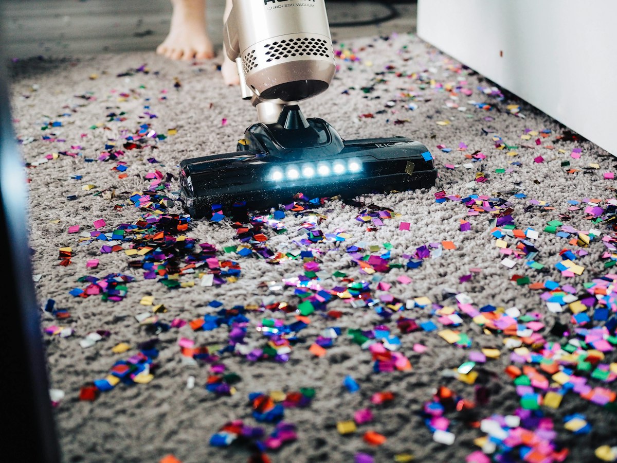 Dusting, Vacuuming & Mopping